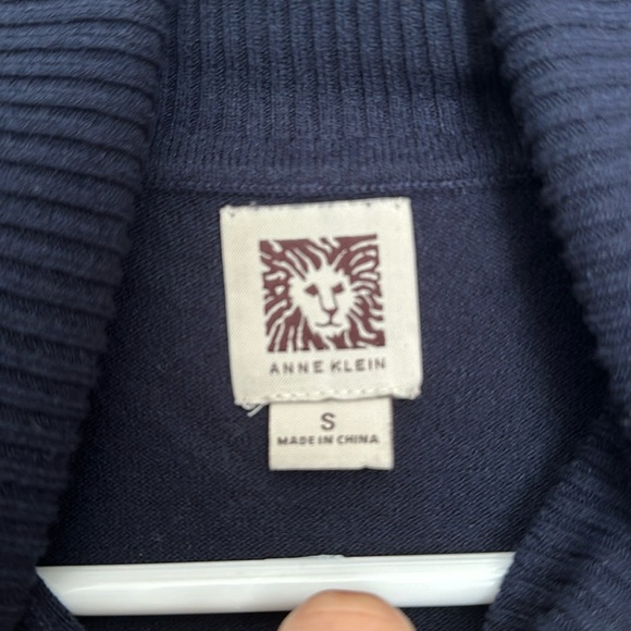 Anne Klein turtleneck sweater - Picture 4 of 6